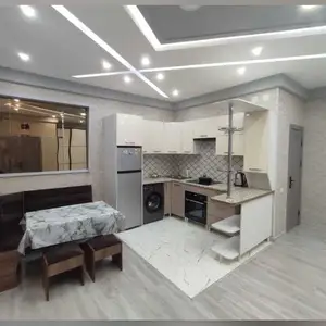 2-комн. квартира, 5 этаж, 72м², Сино