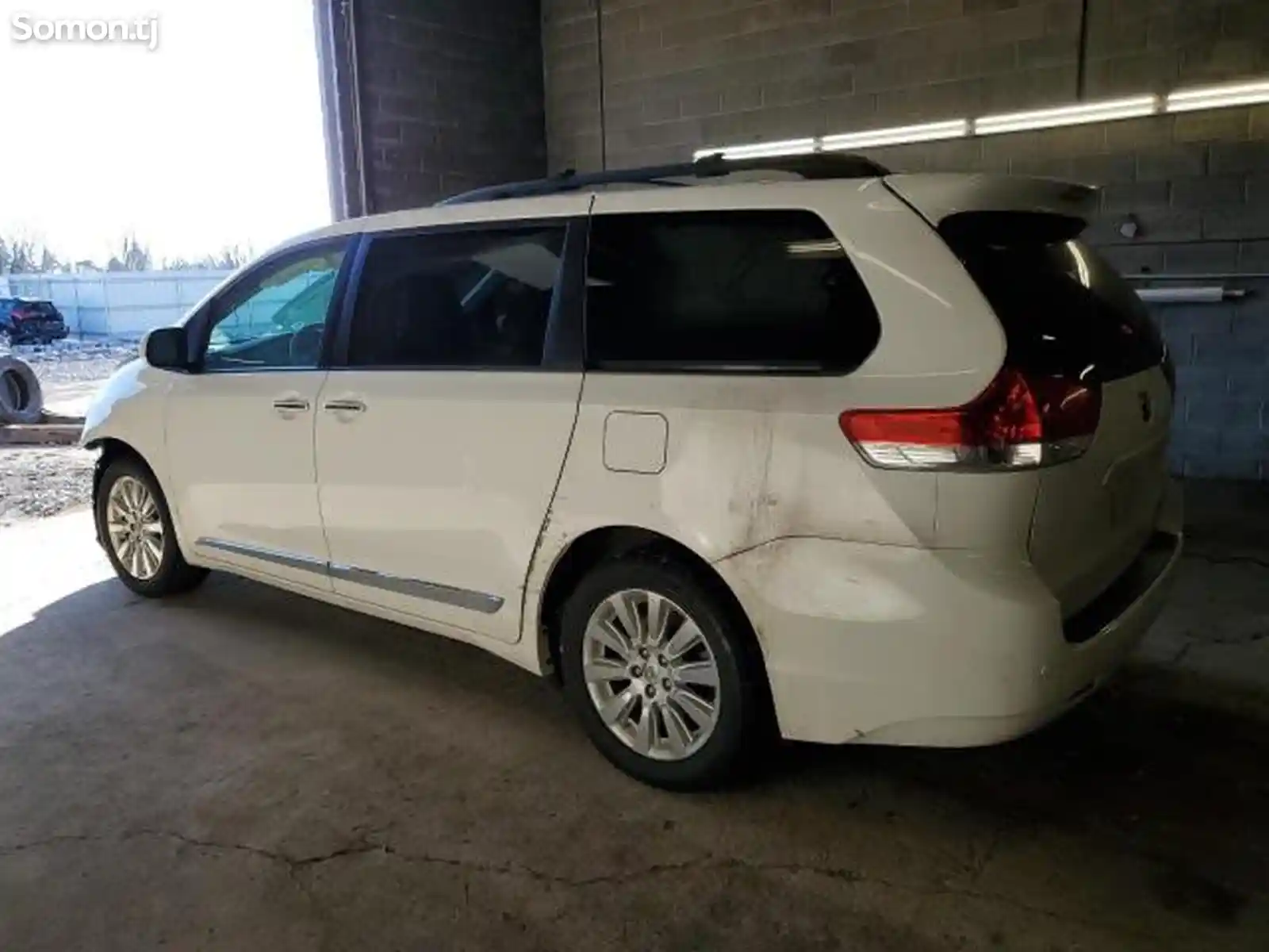 Toyota Sienna, 2014-5