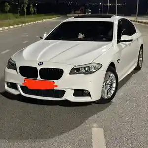 BMW 5 series, 2013