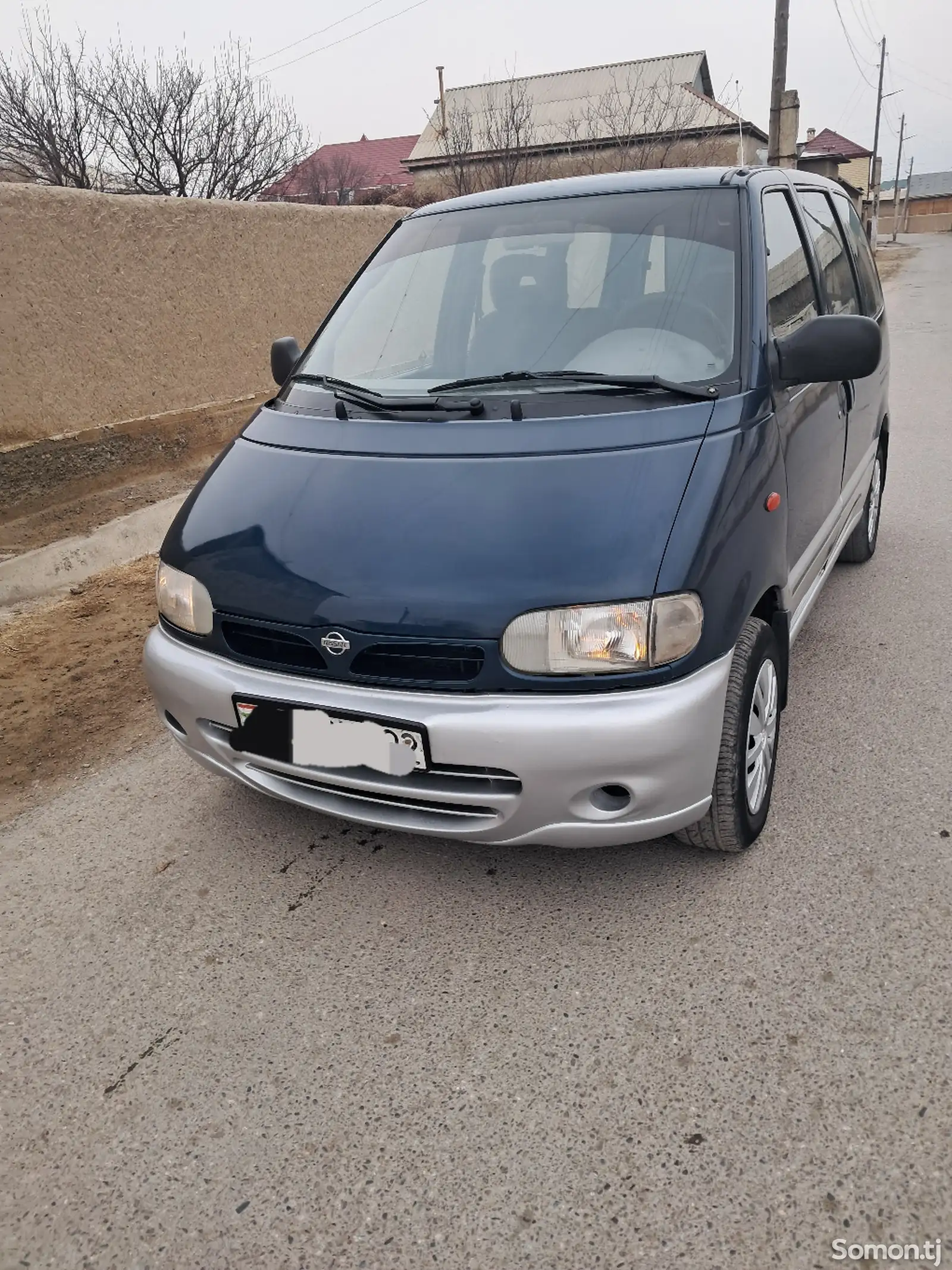 Nissan Serena, 1998-1