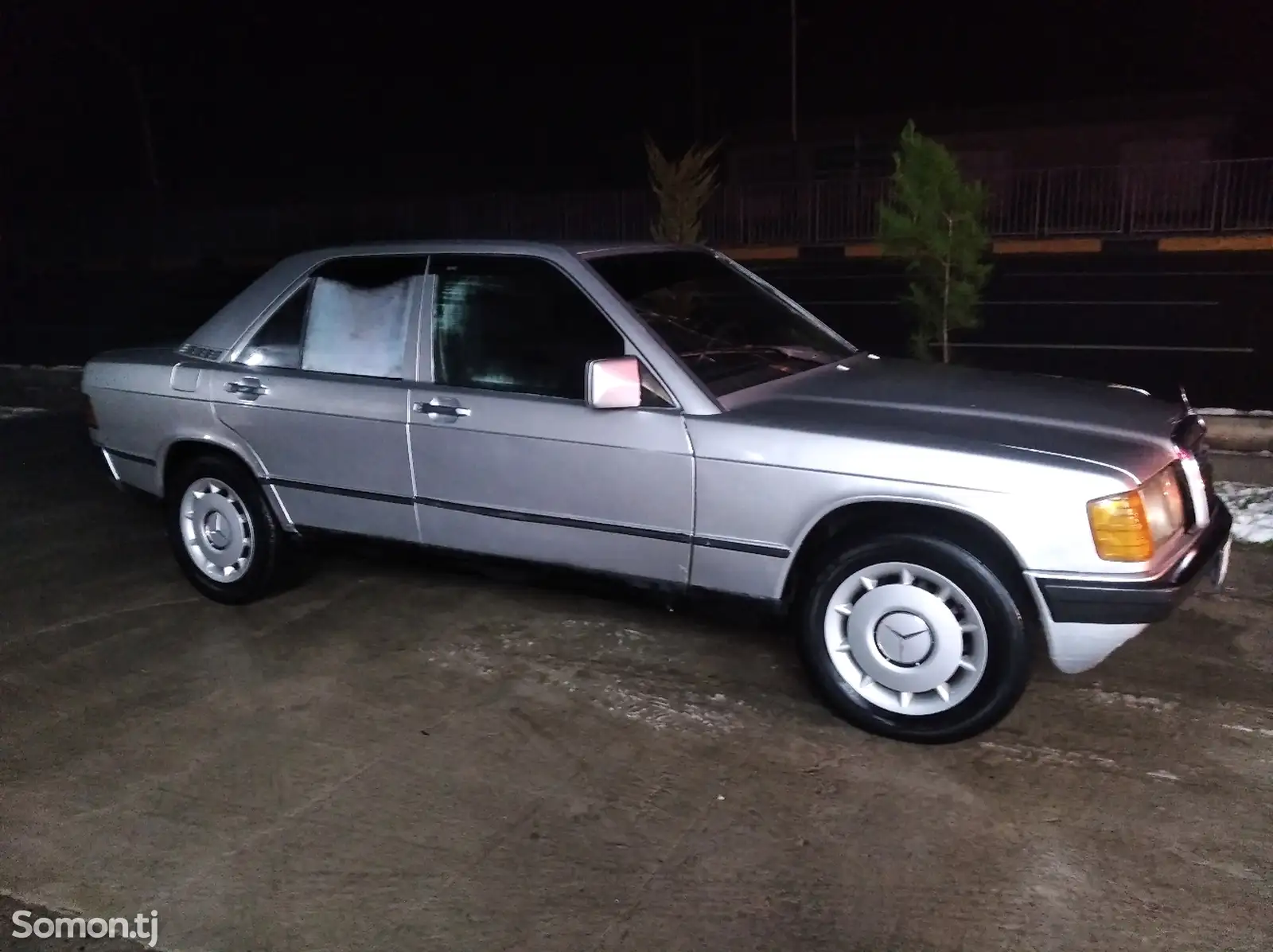 Mercedes-Benz W201, 1988-1