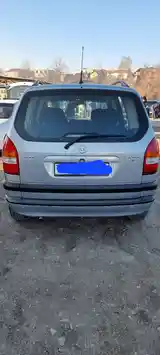 Opel Zafira, 2004-5