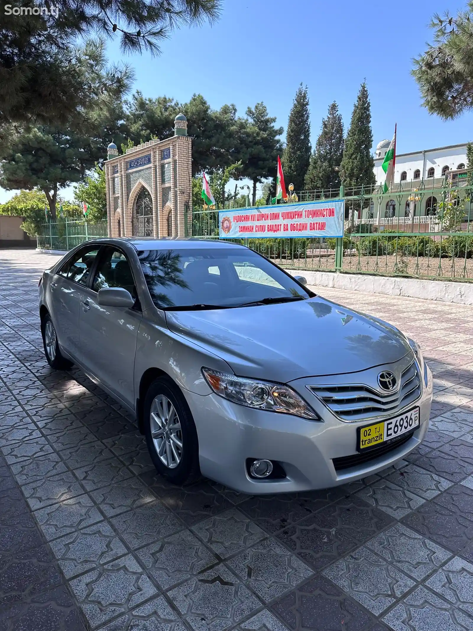 Toyota Camry, 2010-1