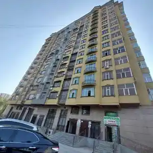 3-комн. квартира, 9 этаж, 88 м², 92 мкр