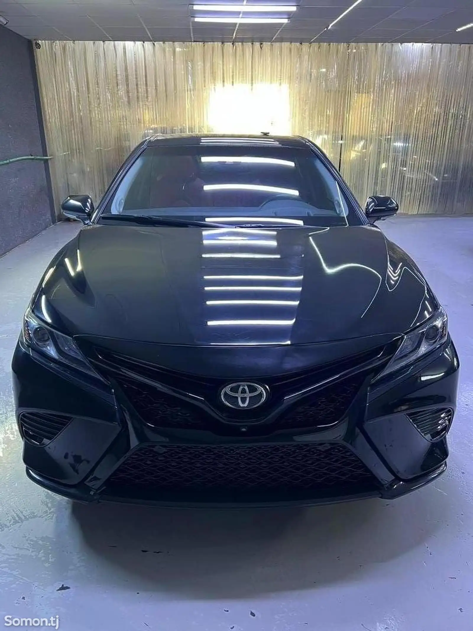 Toyota Camry, 2019-1