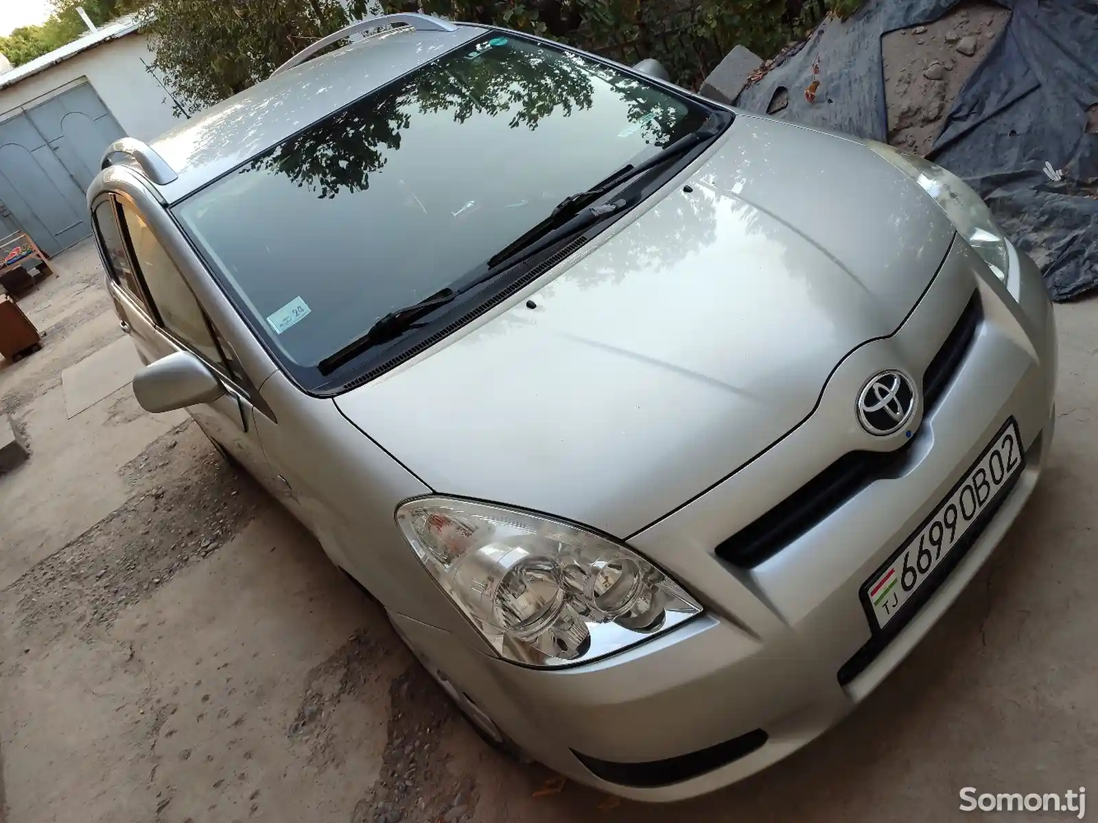 Toyota Corolla Verso, 2008-11