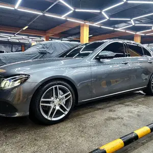 Mercedes-Benz E class, 2017