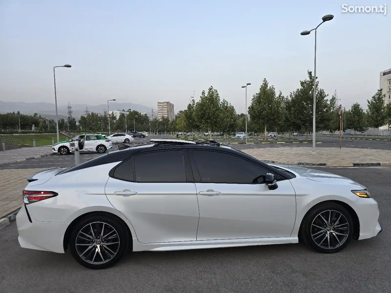 Toyota Camry, 2019-7