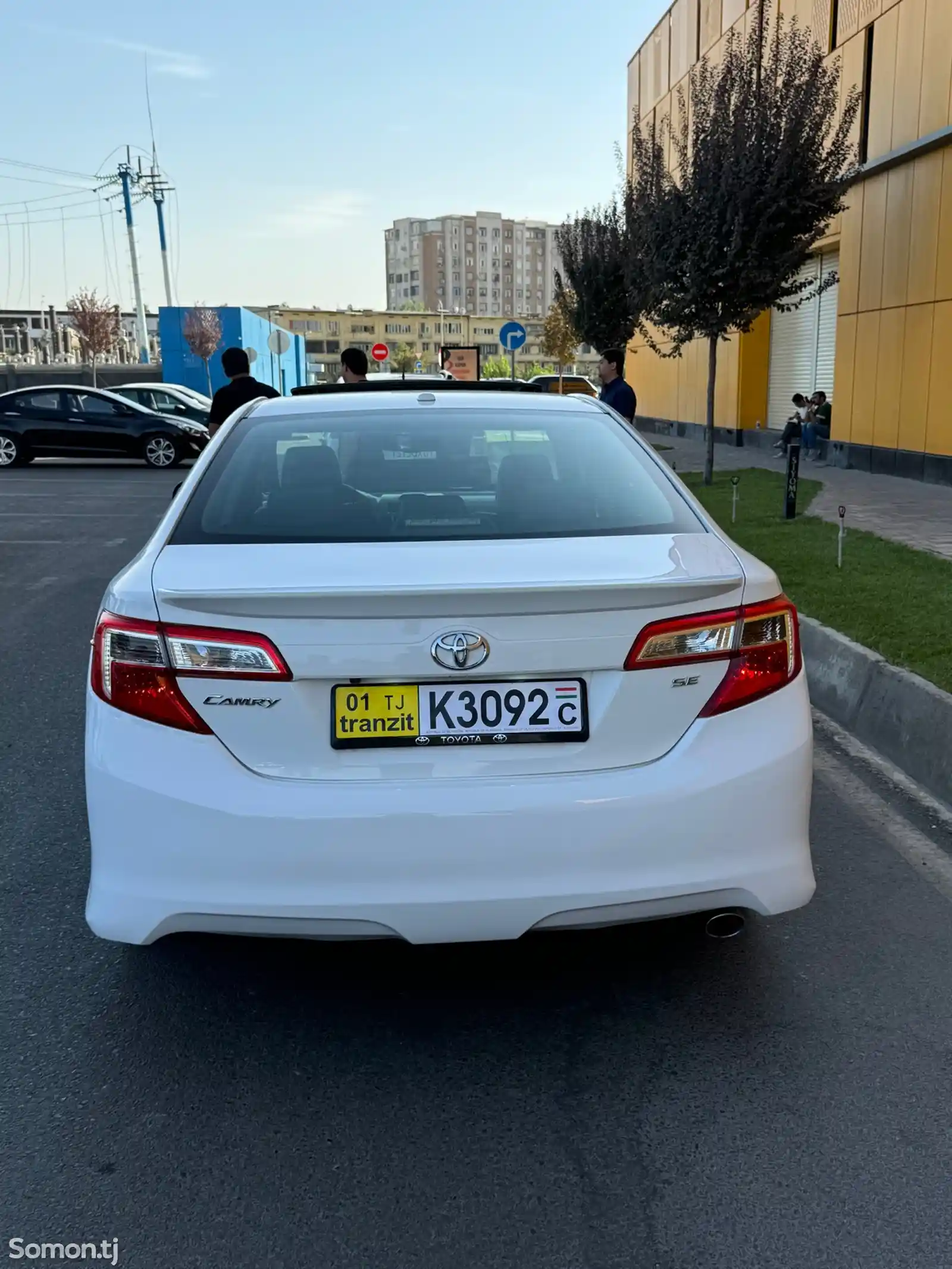 Toyota Camry, 2015-4