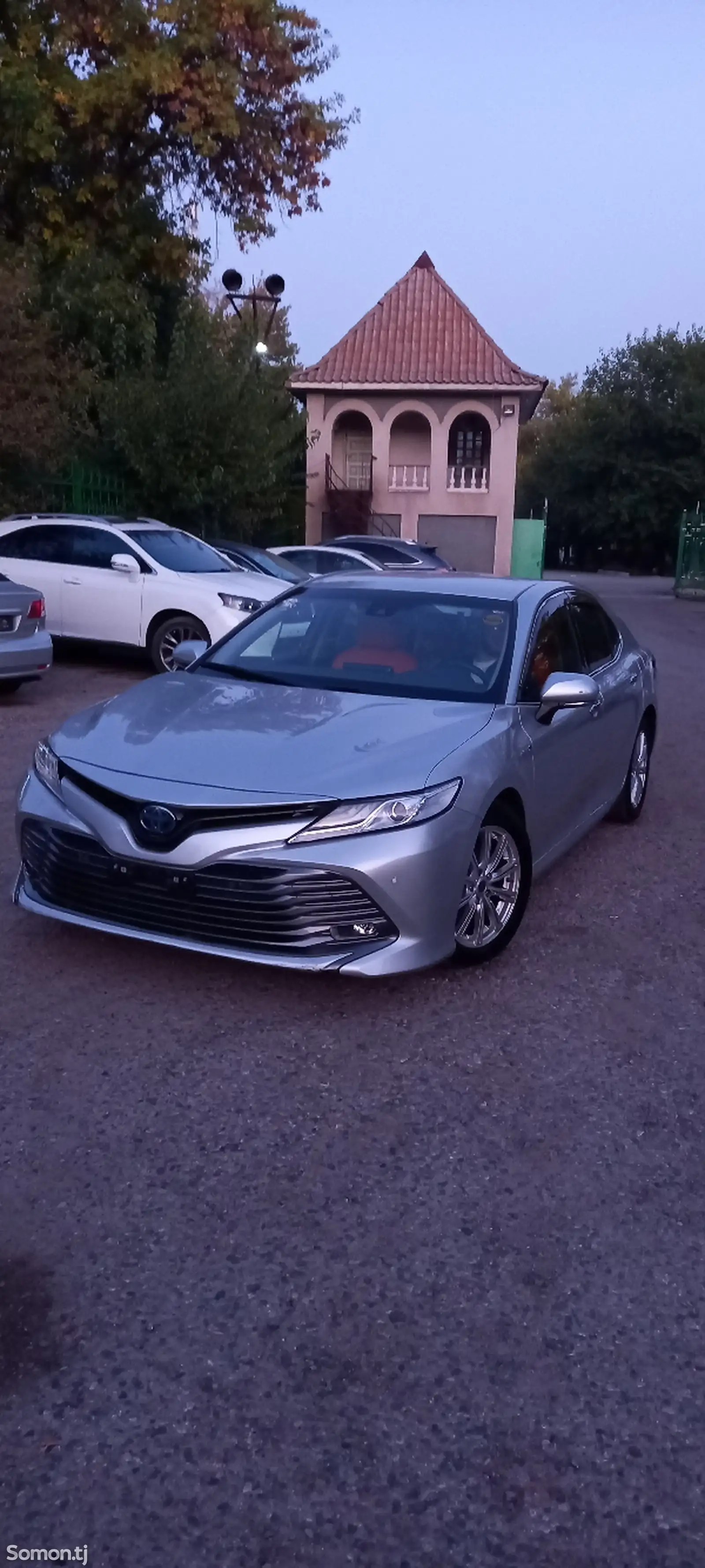 Toyota Camry, 2019-12