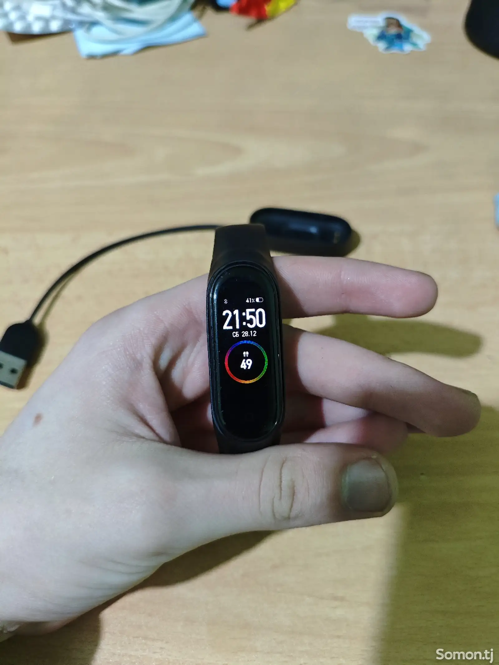 Смарт часы Xiaomi mi band 4-1