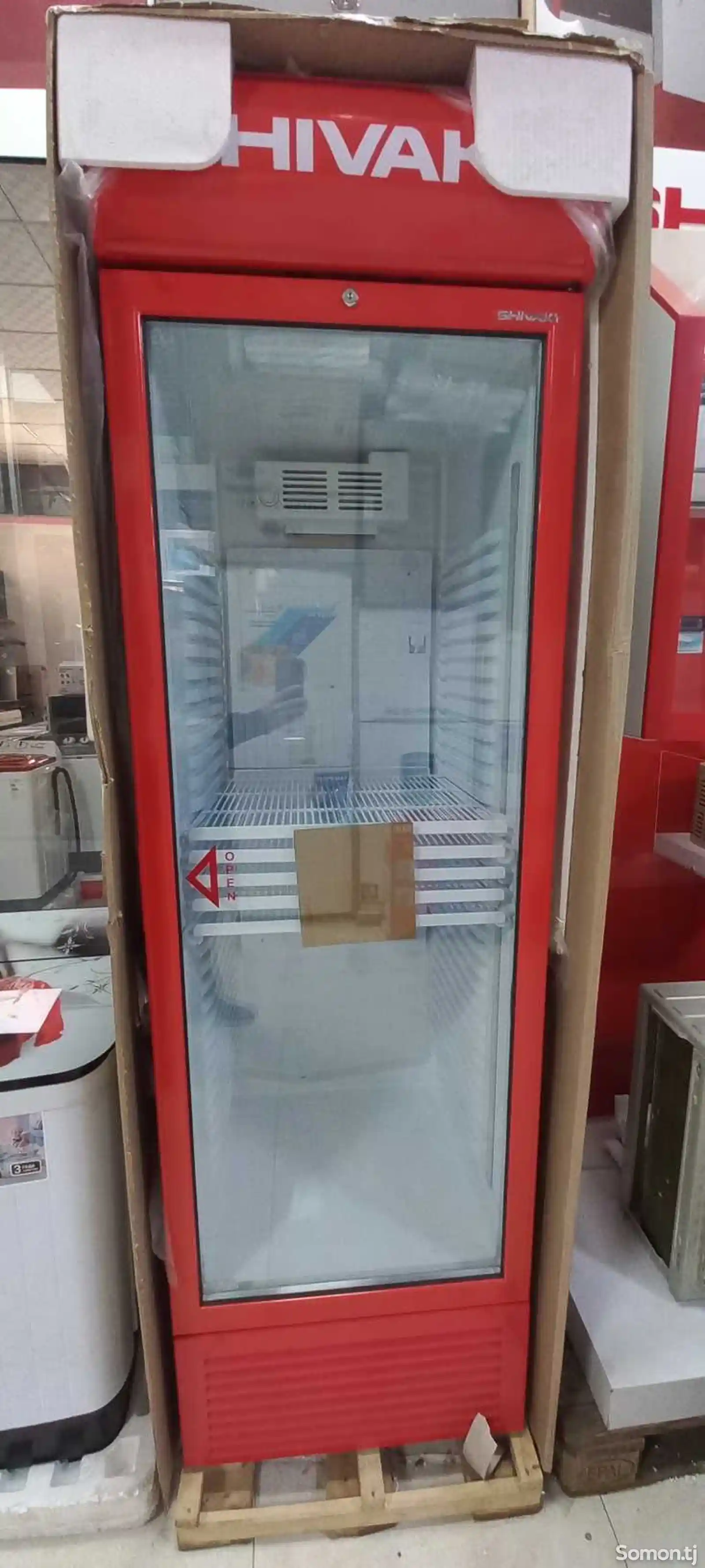 Витринный холодильник Shivaki-1