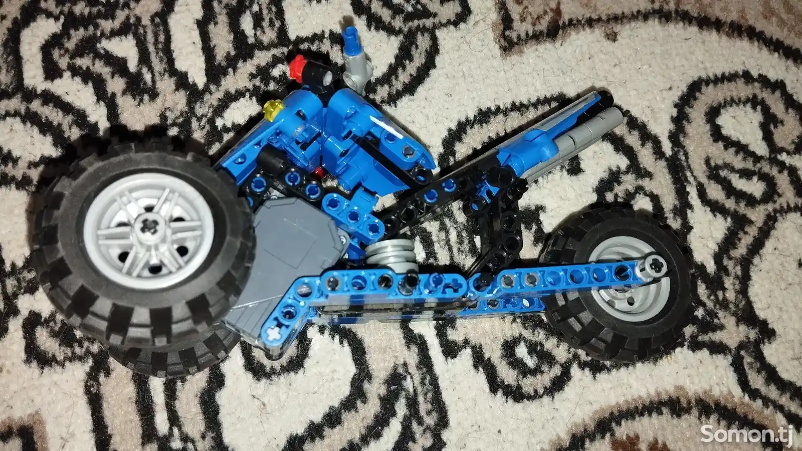 Лего-машина-2