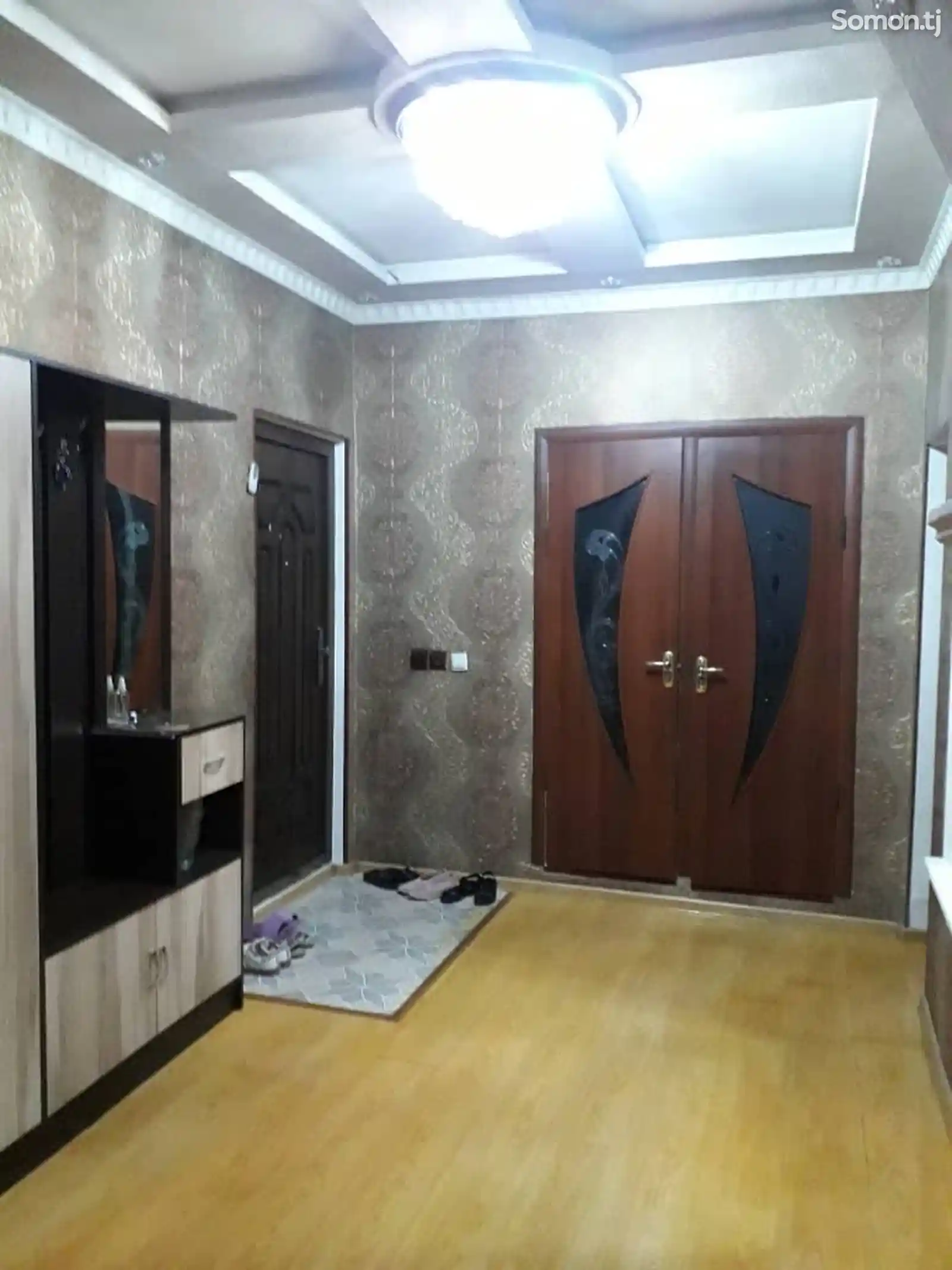 4-комн. квартира, 3 этаж, 95 м², Сино-6