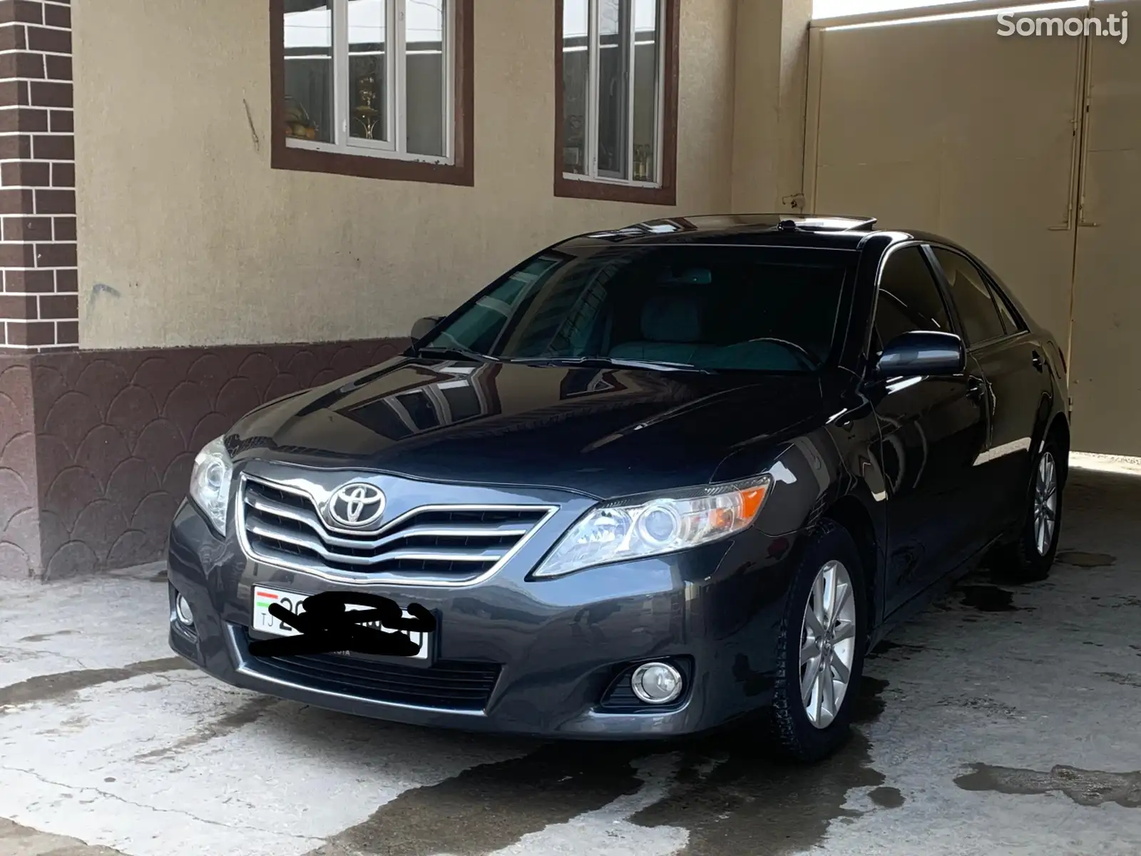 Toyota Camry, 2010-1