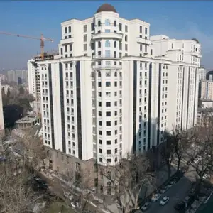 4-комн. квартира, 6 этаж, 209 м², Дом Печати, Парк Куруши Кабир, Напротив Тселл