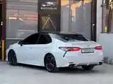 Toyota Camry, 2018-7