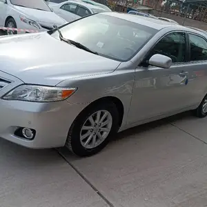 Toyota Camry, 2011