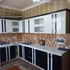 2-комн. квартира, 3 этаж, 65м², Шелкокомбинат