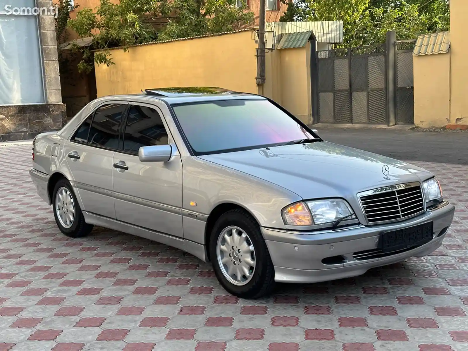 Mercedes-Benz C class, 2000-1