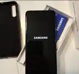 Samsung Galaxy A70-4