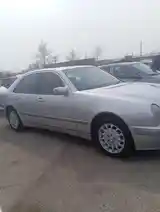 Mercedes-Benz E class, 2000-5