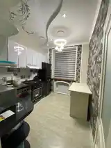 2-комн. квартира, 4 этаж, 85м², Центр сзади парламента-6