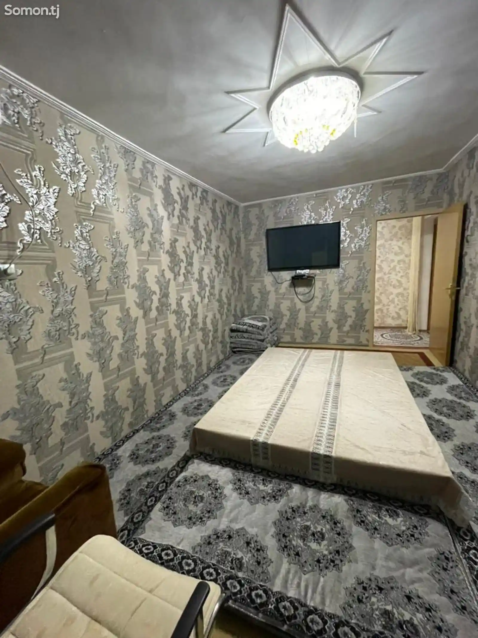 3-комн. квартира, 3 этаж, 1 м², леваканд-5