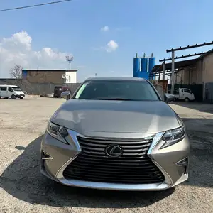 Lexus ES series, 2017