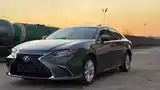 Lexus ES series, 2015-2