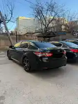 Toyota Camry, 2018-4