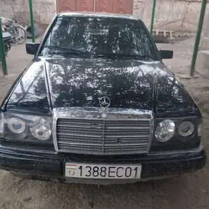 Mercedes-Benz W124, 1994