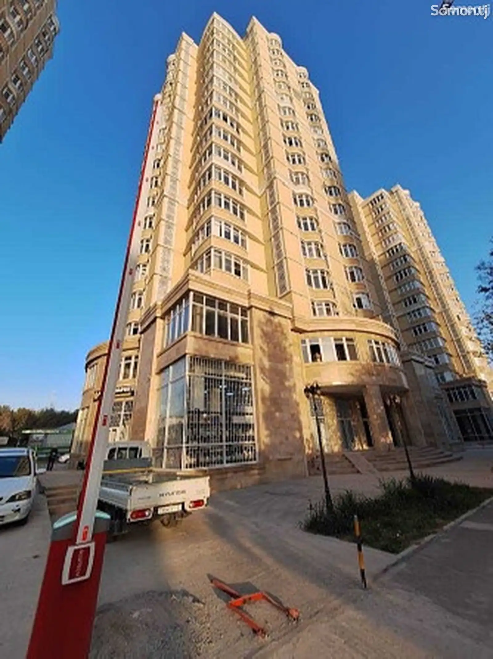 3-комн. квартира, 18 этаж, 80 м², Шохмансур-1