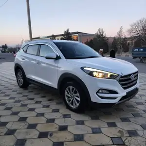 Hyundai Tucson, 2016