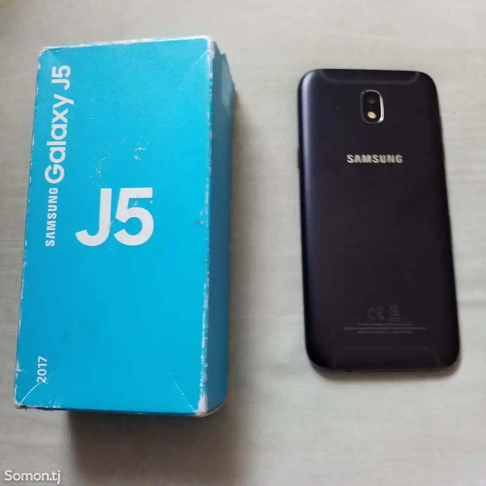 Samsung Galaxy J5-1