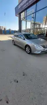 Hyundai Sonata, 2010-2