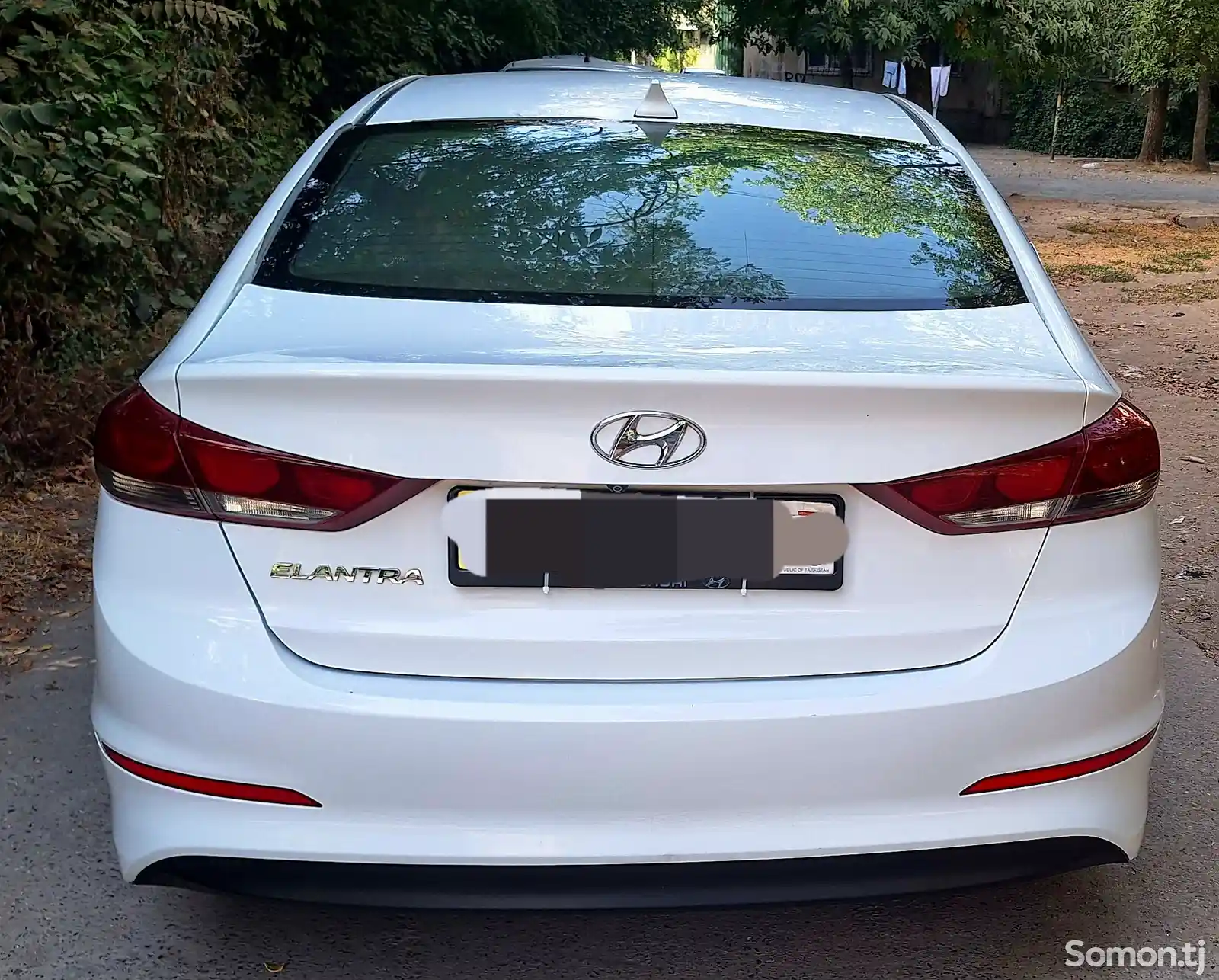 Hyundai Elantra, 2017-4