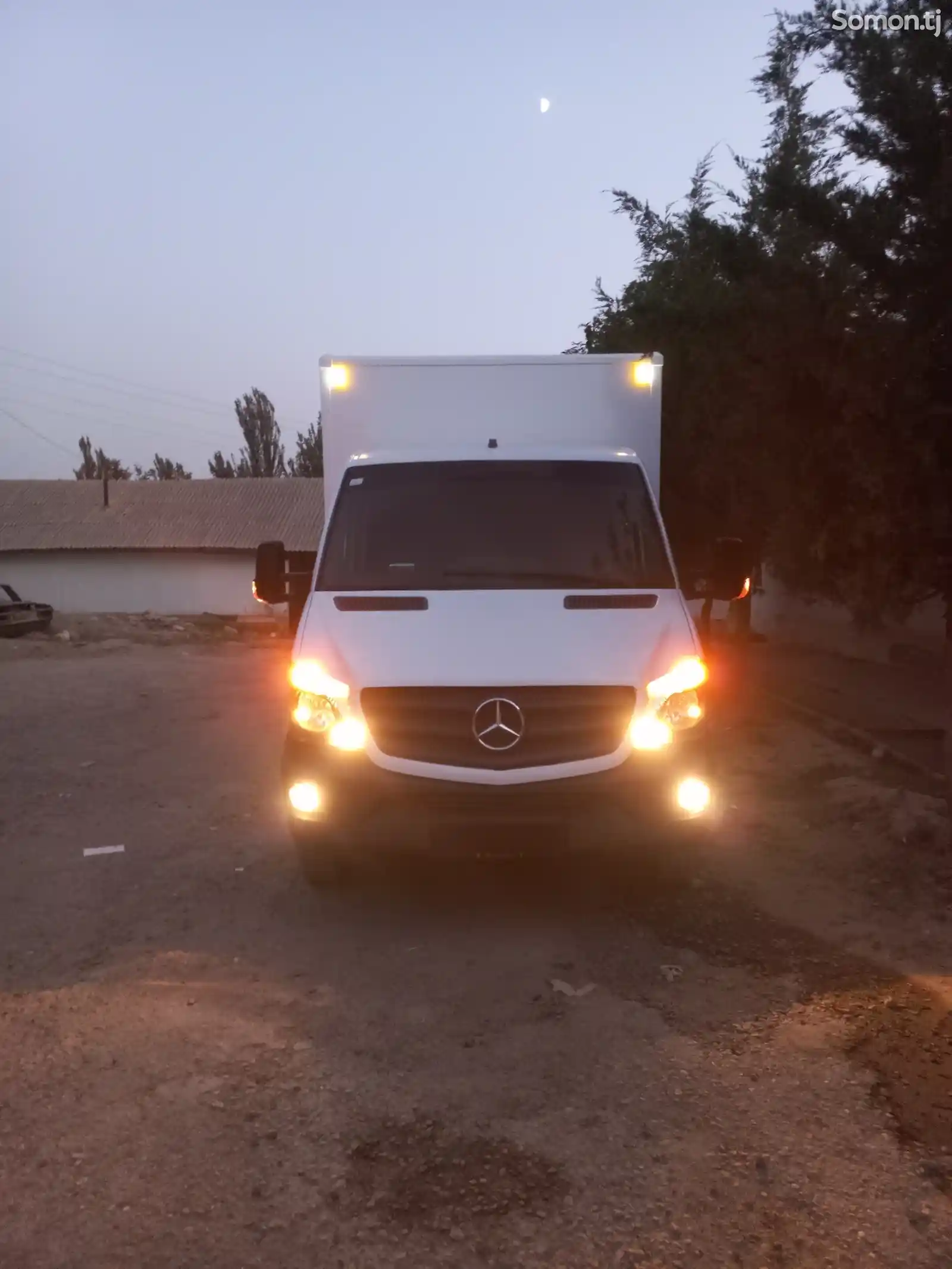 Фургон Mercedes-Benz Sprinter, 2011-6