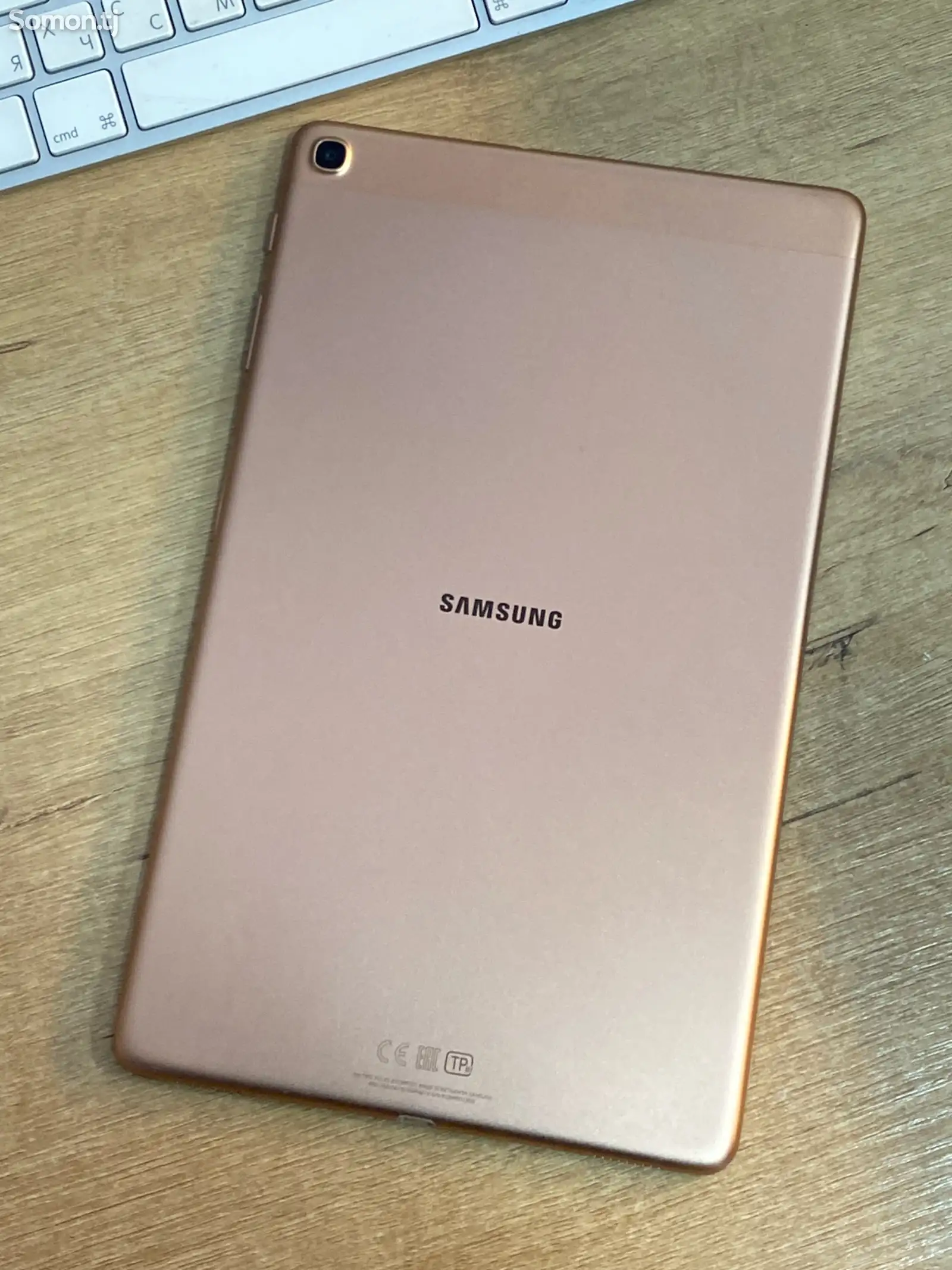 Планшет Samsung Galaxy Tab A-1