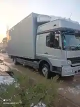 Бортовой грузовик Mercedes-Benz Atego 824, 2008-4