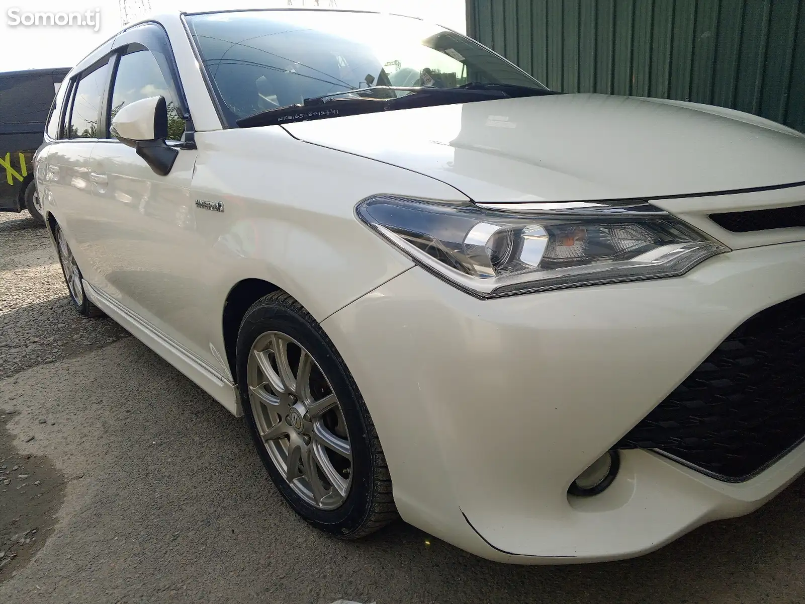 Toyota Fielder, 2015-6