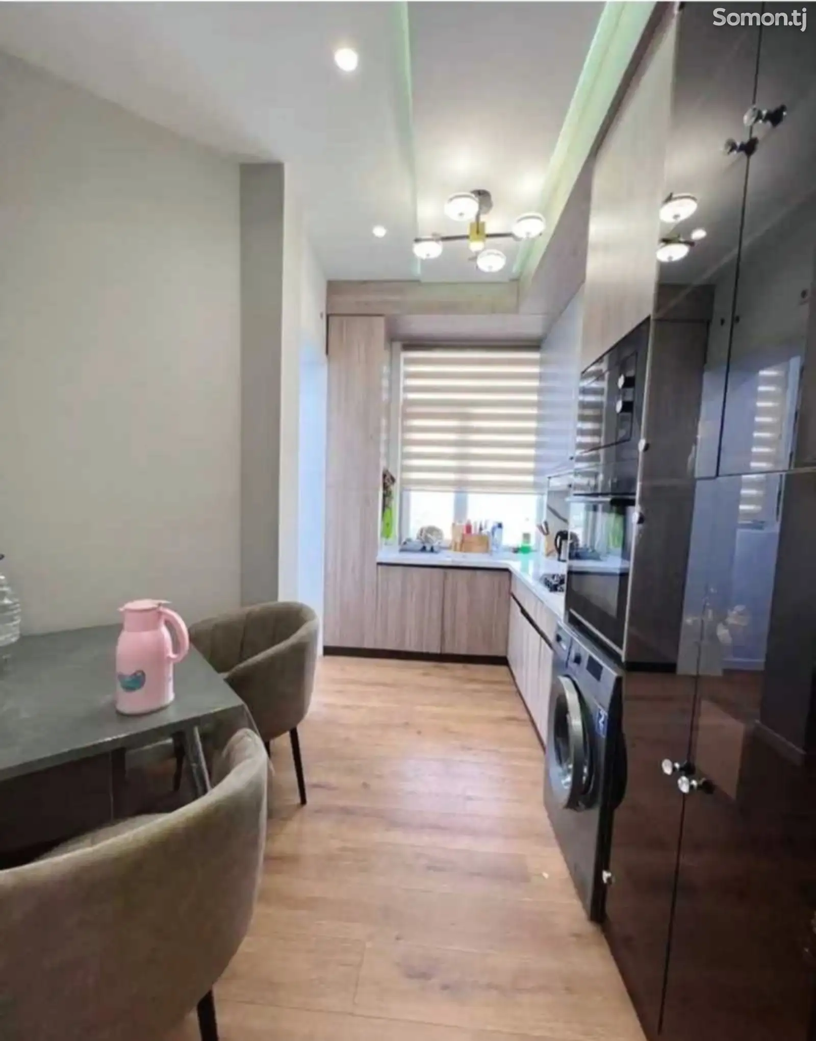 2-комн. квартира, 10 этаж, 85м², Универмаг-7