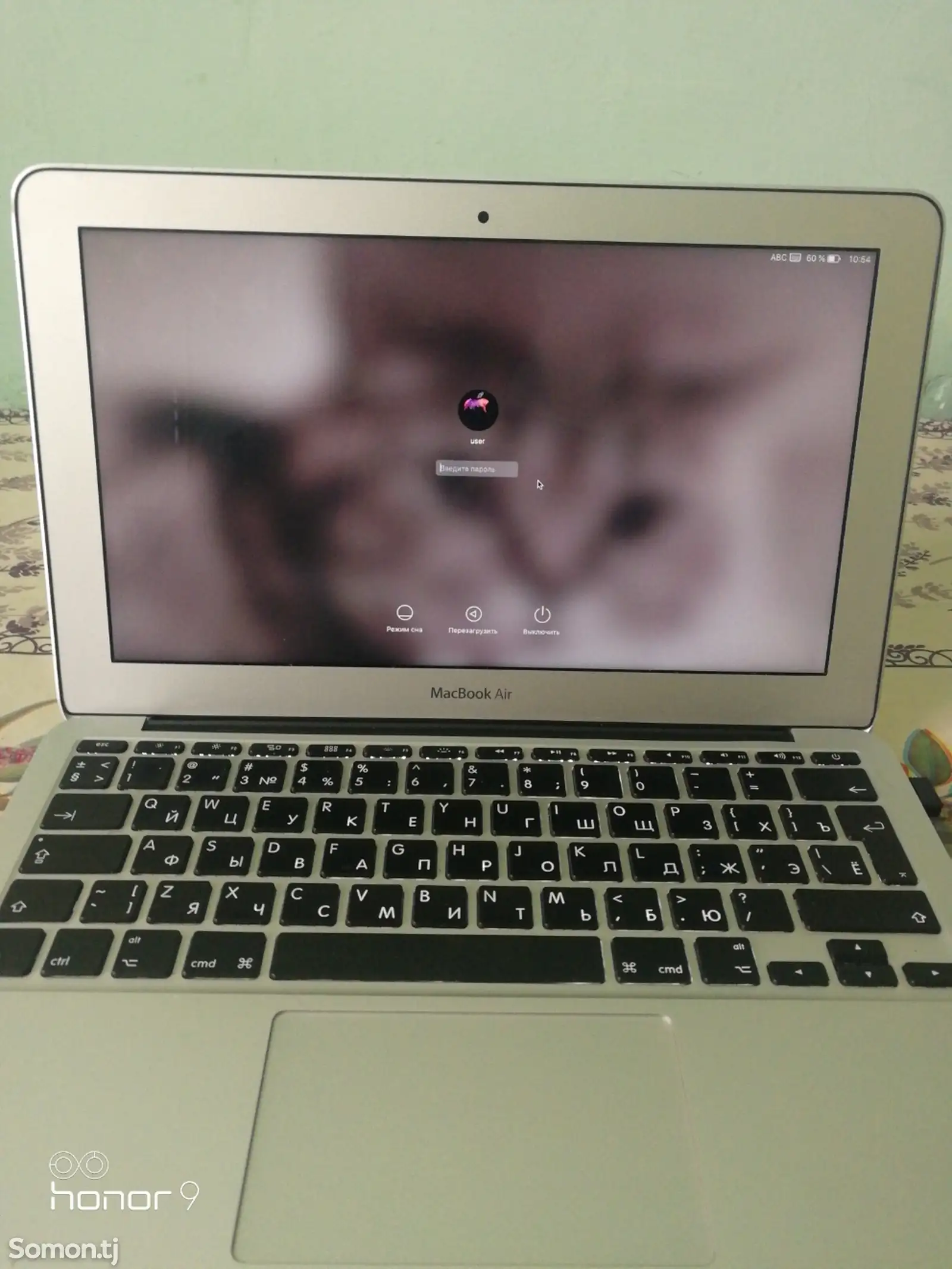 Ноутбук MacBook Air-1