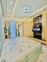 3-комн. квартира, 13 этаж, 93 м², вазорати наклиёт танка айни-11