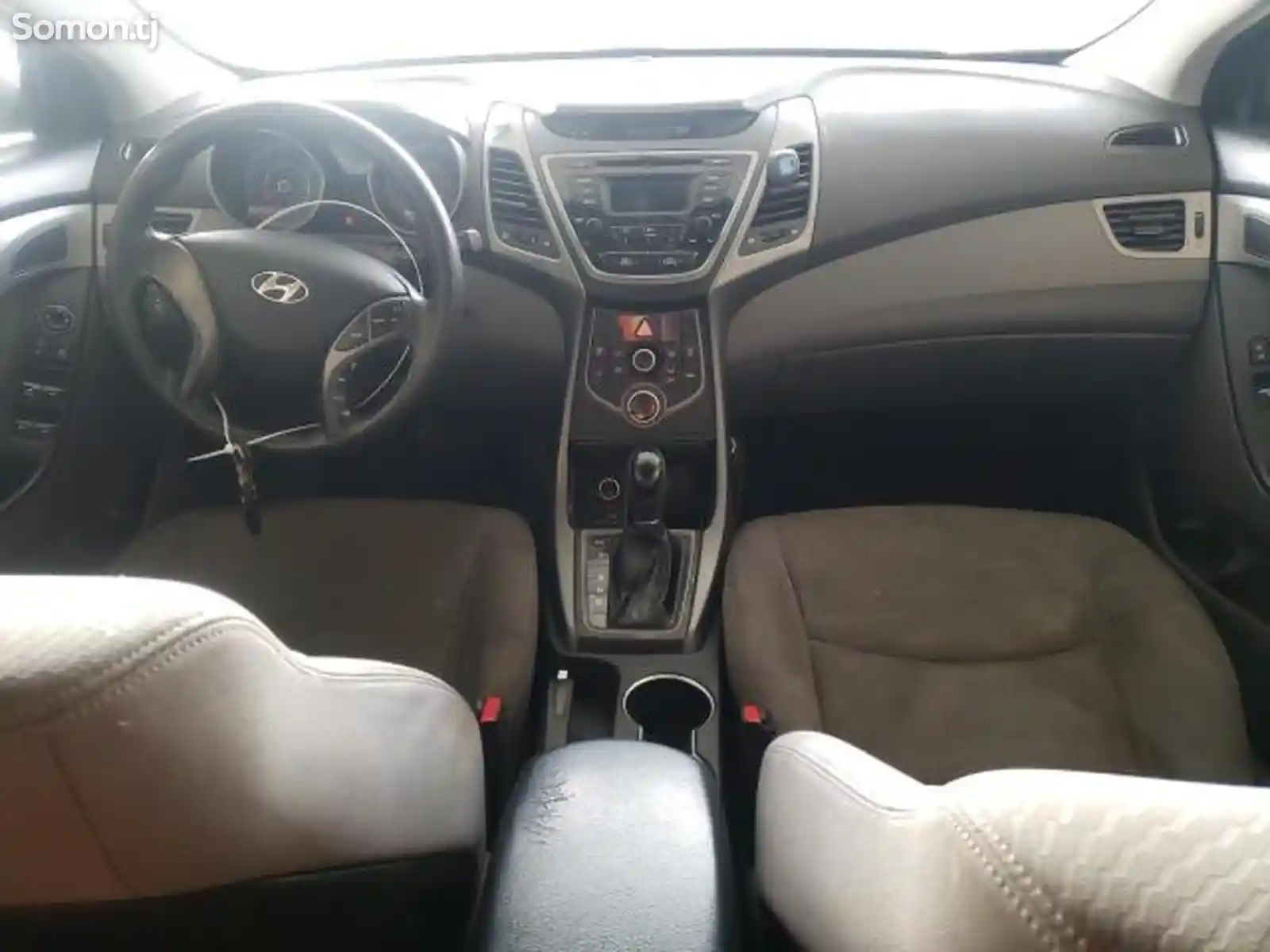 Hyundai Elantra, 2014-8