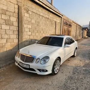 Mercedes-Benz E class, 2009