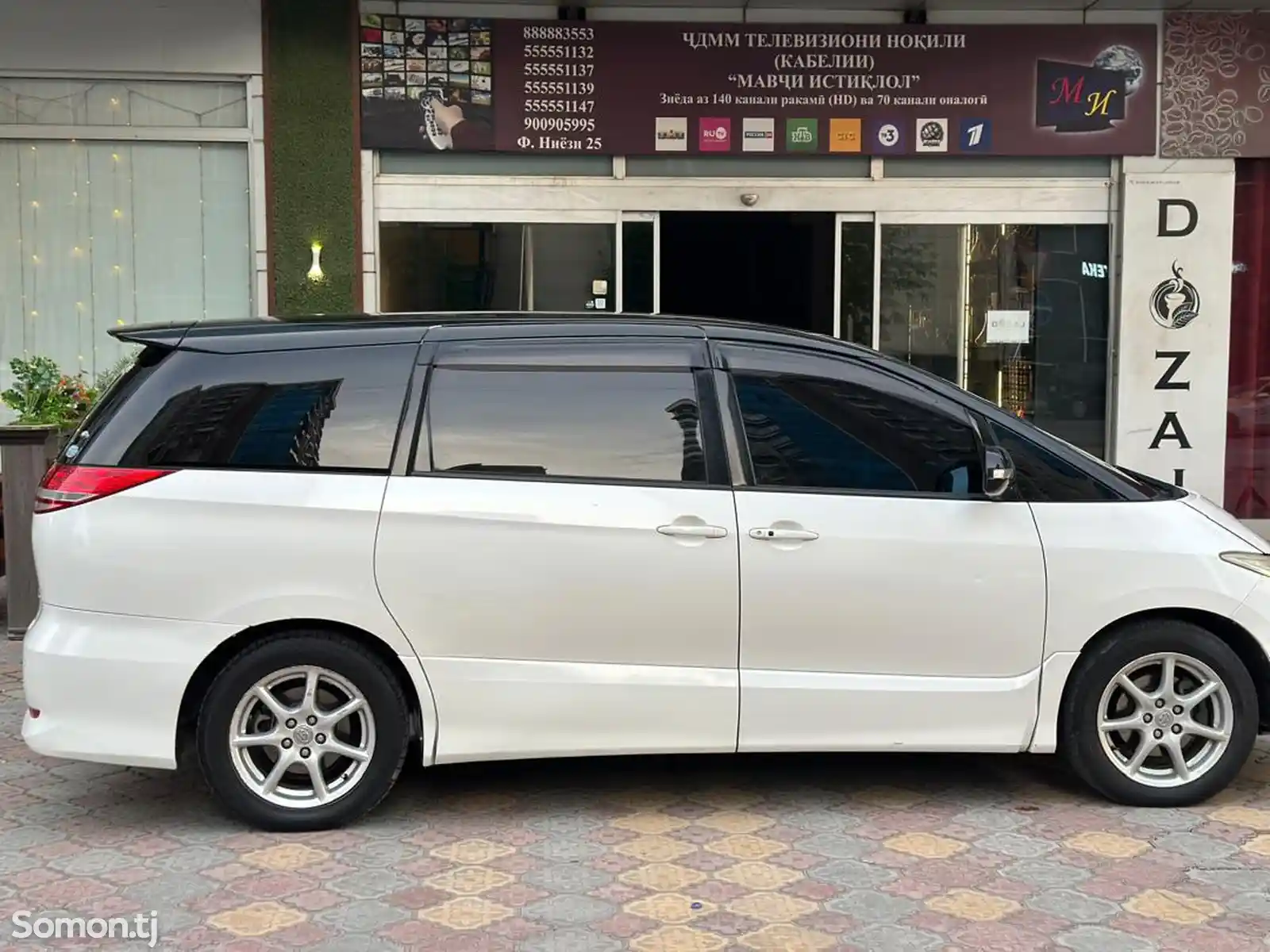 Toyota Estima, 2008-3
