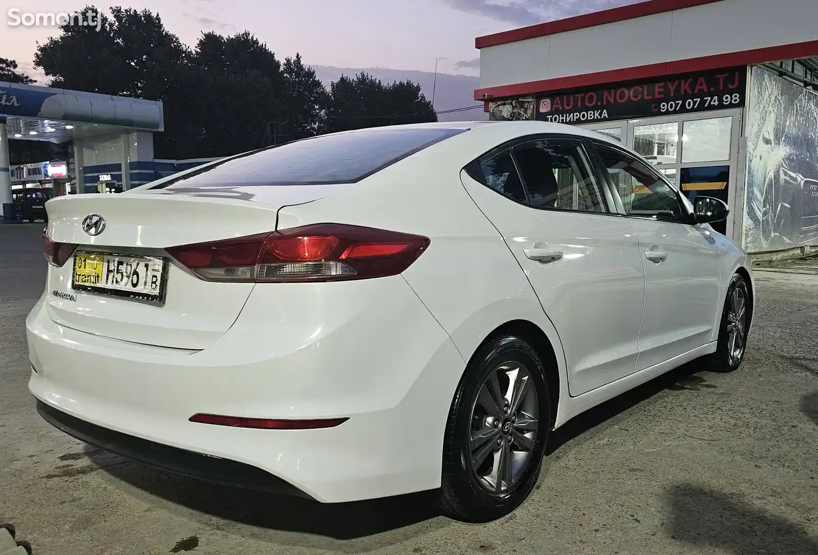 Hyundai Elantra, 2017-3