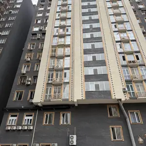 1-комн. квартира, 13 этаж, 60 м², овир