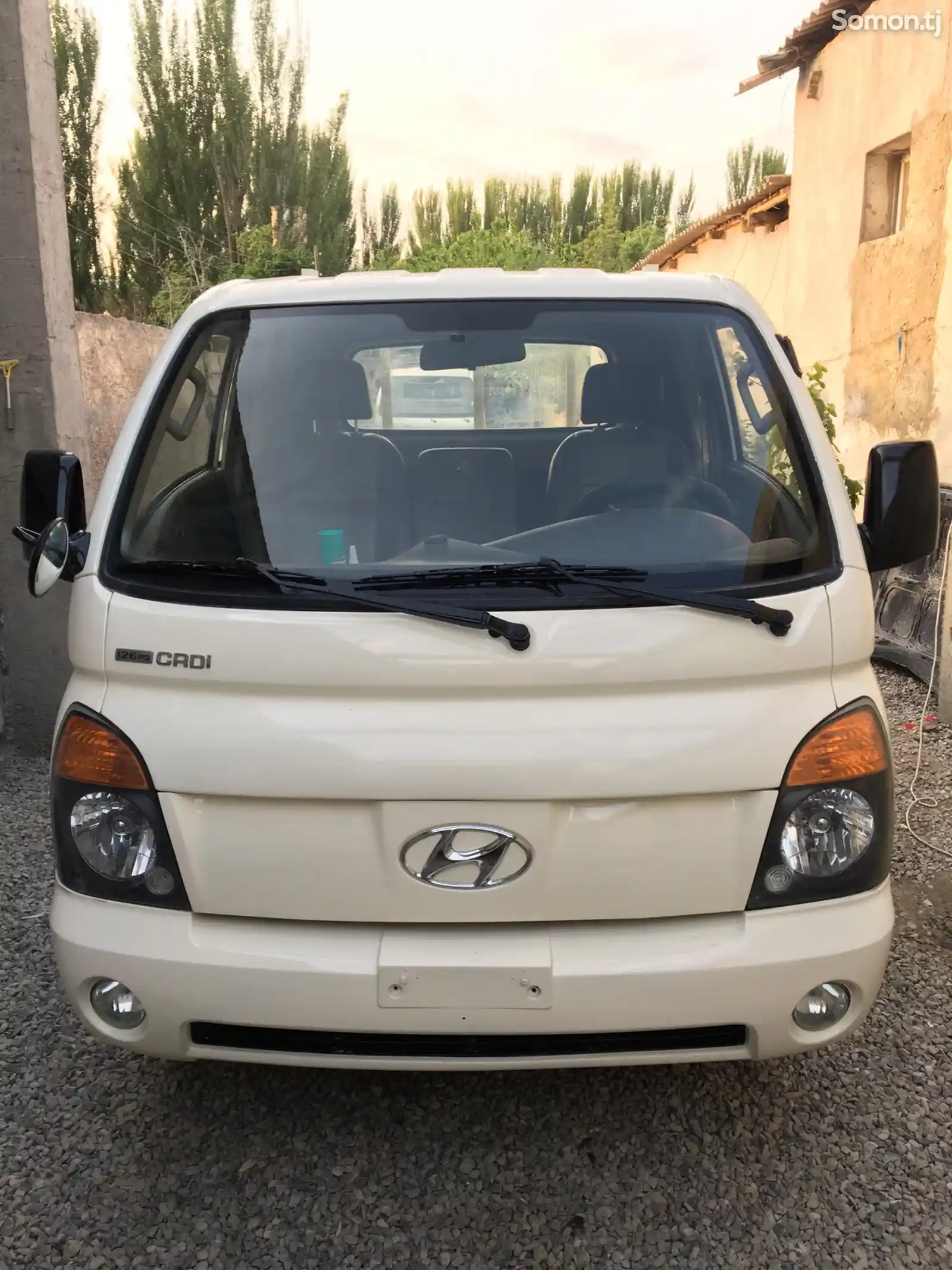 Бортовой автомобиль Hyundai Porter 2, 2011-1